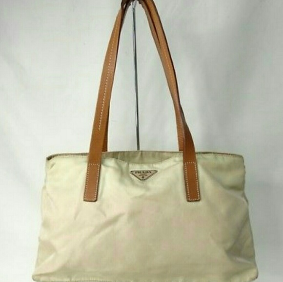 prada beige bag